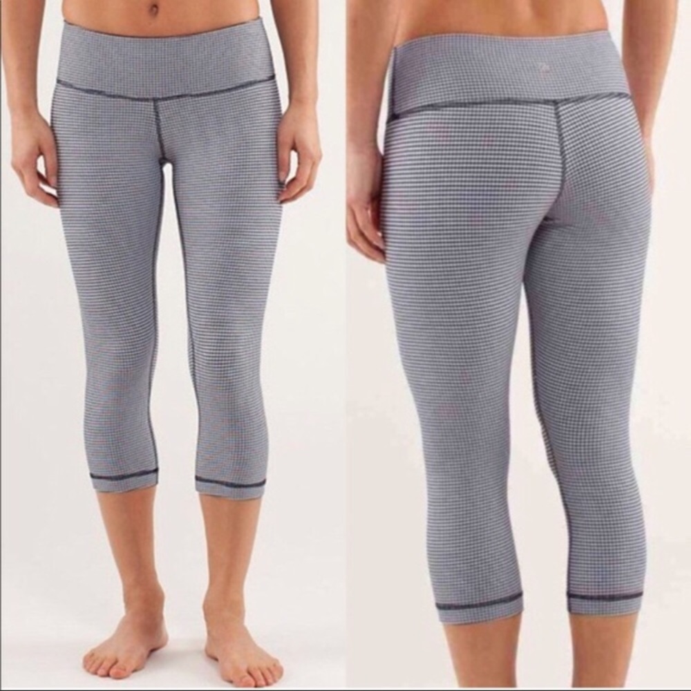 Lululemon Wunder Under cropped pant